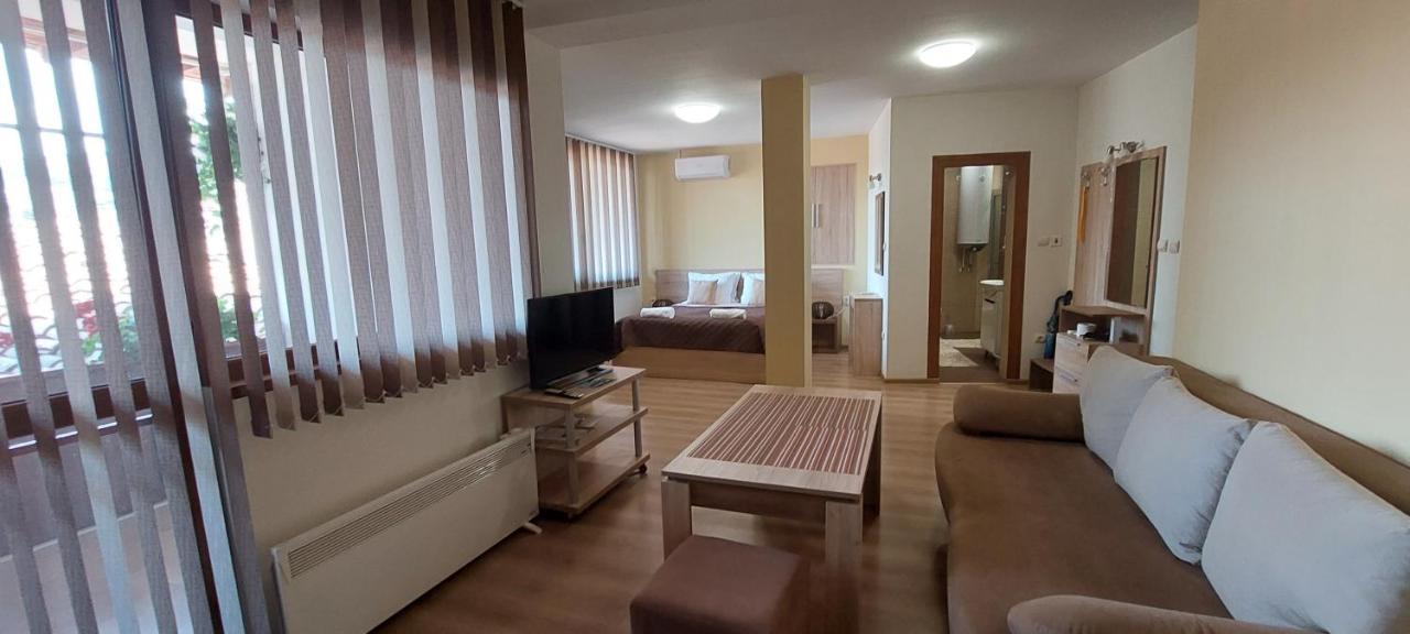 Studio Paradise Veliko Tŭrnovo Exterior photo